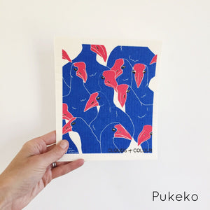 SPRUCE. A super star eco friendly dishcloth doing good things for the planet. In Pukeko Design.